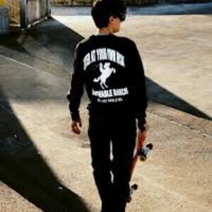 Kata Fashion NEW Black Crewneck Sweater Unlovable